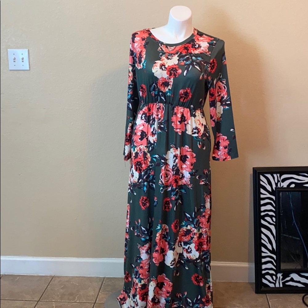 Maxi dress